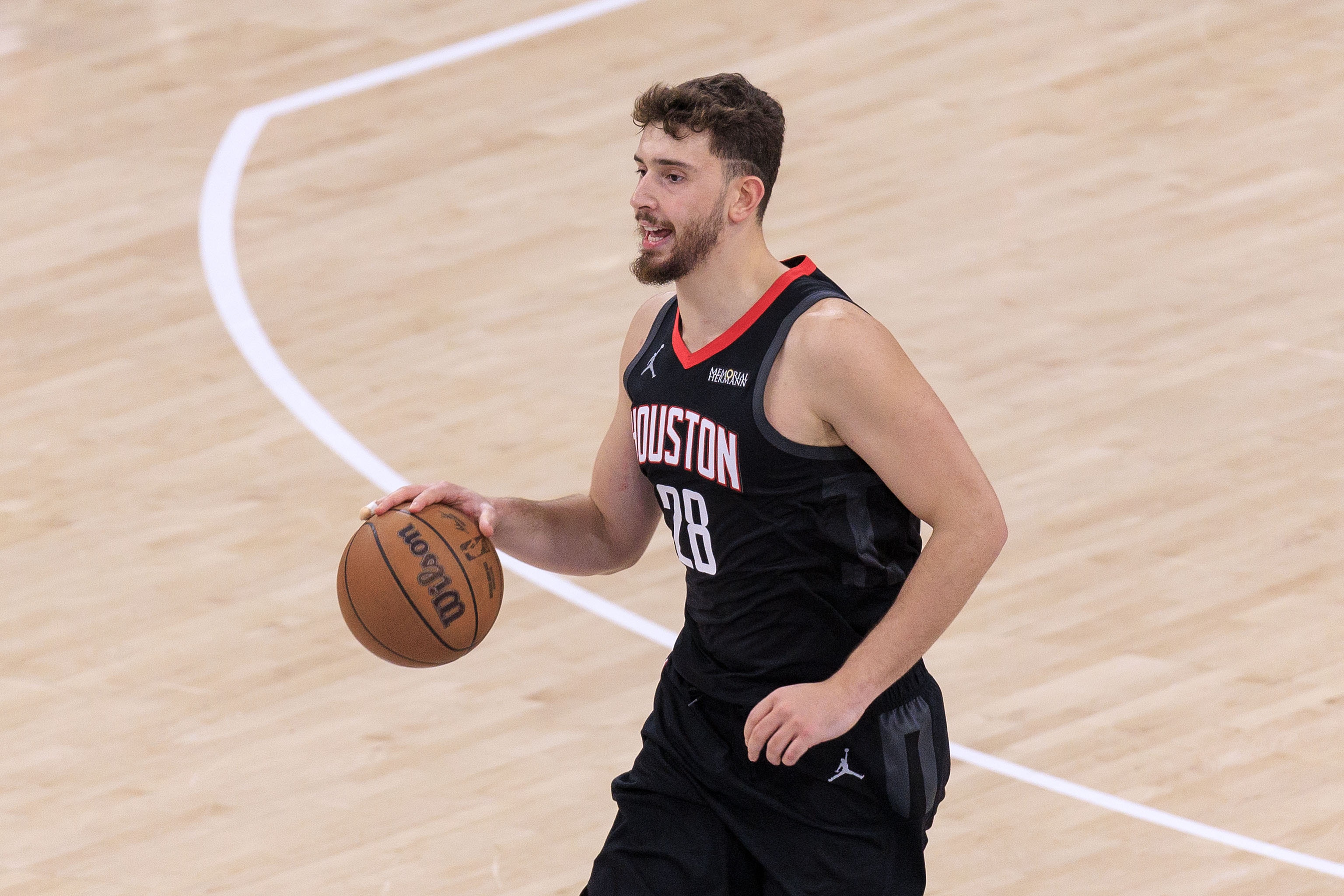 kaiyun·(中国)官方网站-🤡寸步不让！兰德尔被撤凳子走步违例&amp;申京立马走步回应