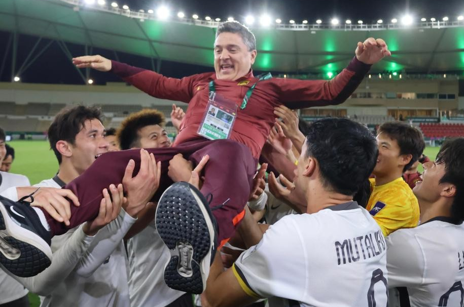 开云体育官网-U23亚洲杯|对阵越南队风格大变，安东尼奥是怎样收放自如的？