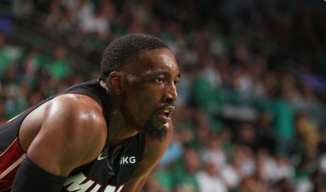 开云体育app-撕烂球衣展现不甘 阿德巴约急需成长给巴特勒减负