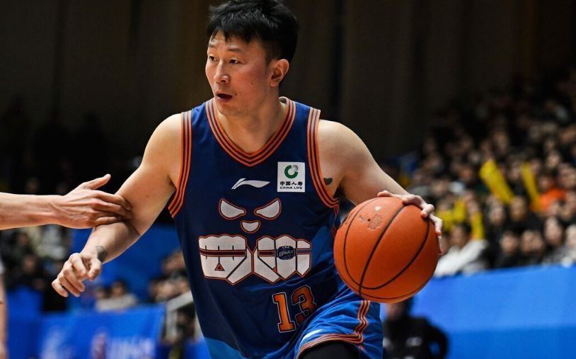 开云官方网-创4项CBA历史最差！四川遭浙江横扫本季42战全败 跨赛季47连败